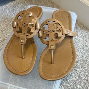 Tory Burch Brown Sandals Size 9